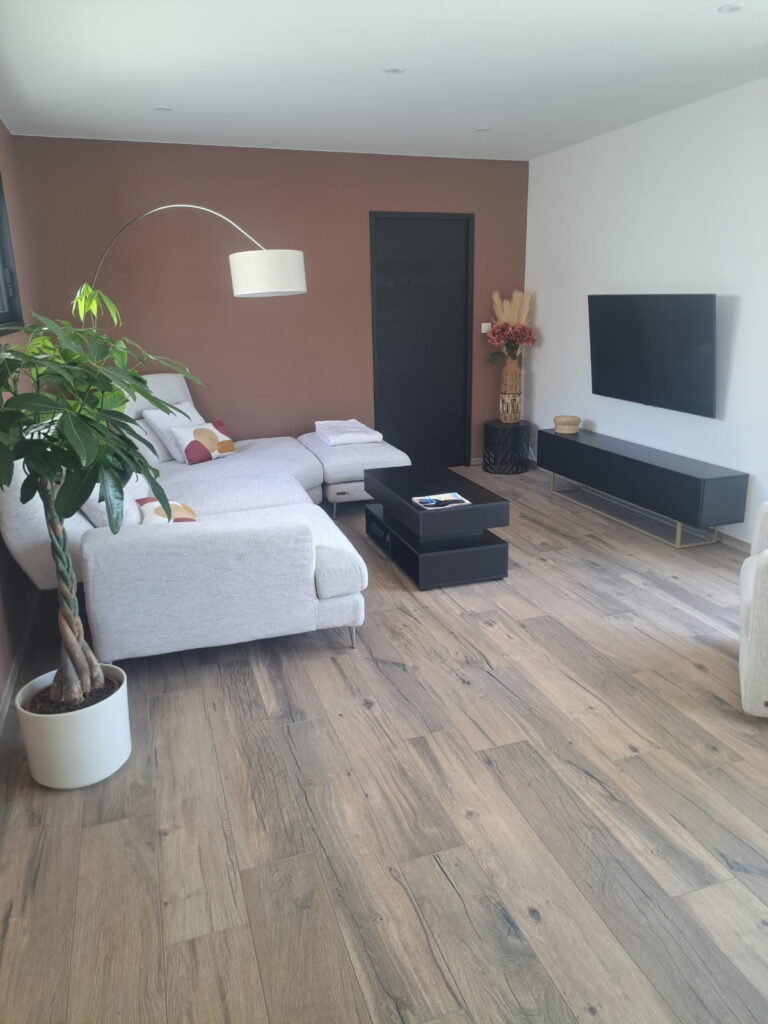 Mbo Revetement Carreleur Montaigu 542744155 1291824206070428 1825903020843439253 N
