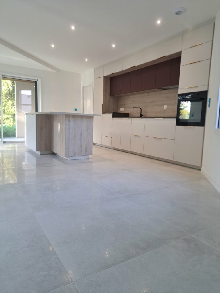 Mbo Revetement Carreleur Montaigu 1000045009