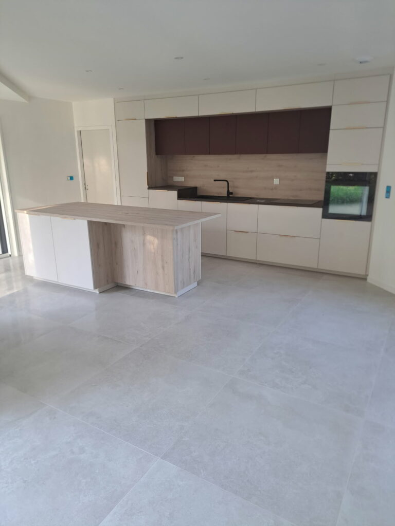 Mbo Revetement Carreleur Montaigu 1000045011